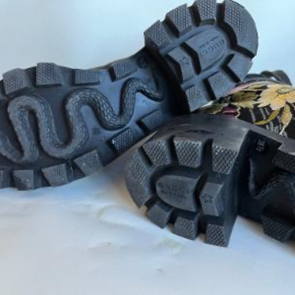 Gucci Combat Boot - image 3